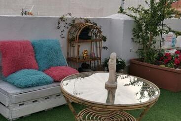 تختخواب و صبحانه Habitaciãƒâ³n Centro Gandia