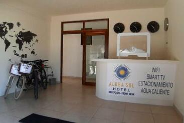 هتل Aldea Sol
