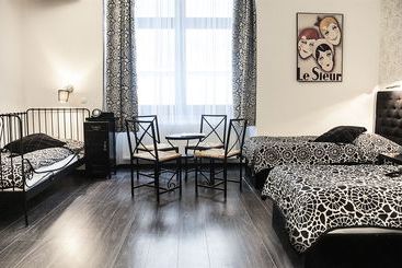 Pergamin Apartments