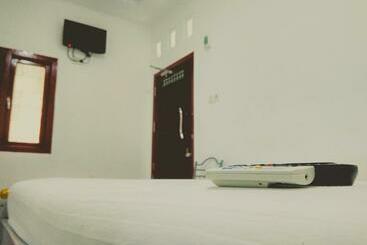 هاستل Wisma Aira