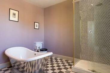 Abbots Leigh B&b