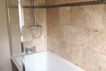 Abbots Leigh B&b
