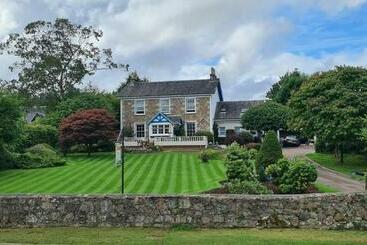 مبيت وإفطار Creag Dhubh Country House