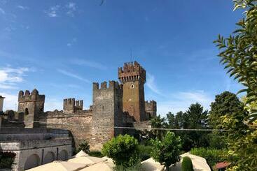 پانسیون Castello Centro Storico