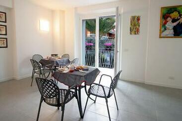 پانسیون Guesthouse Villa Jung