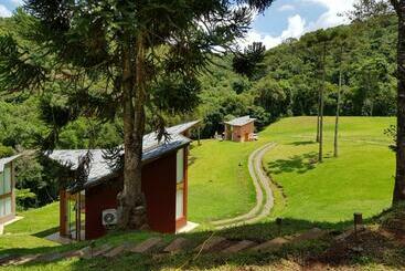 پانسیون Robinson Cottage Monte Verde Mg