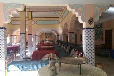酒店 Restaurant Camping Majorel Dades