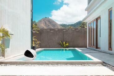 تختخواب و صبحانه Flores Passport House