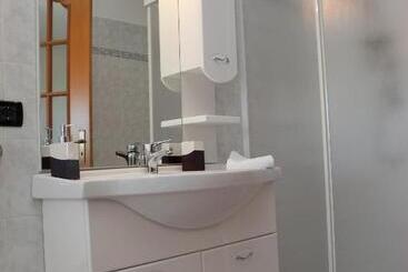 مبيت وإفطار Mauro Home Bed And Relax