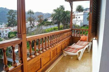تختخواب و صبحانه Villa Santini