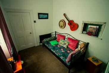 Easkey Hostel