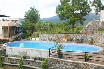 هتل Graha Widjaja