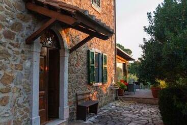 پانسیون Casa Lory Poggio Murella