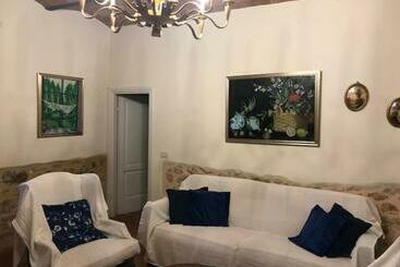 پانسیون Casa Lory Poggio Murella