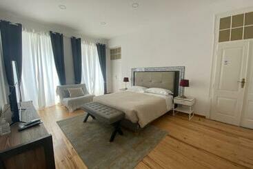 تختخواب و صبحانه Casa Saudade Luxury Rooms