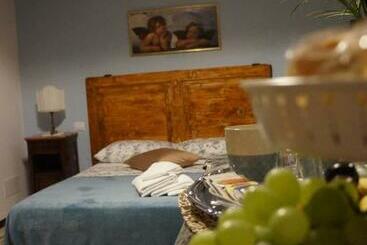 پانسیون La Brigata Apartments Suite Room