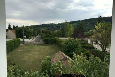 پانسیون La Pause Nuitonne