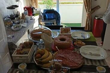 تختخواب و صبحانه Bed&breakfast Albysuite