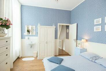 تختخواب و صبحانه Casa Fiore Zandvoort