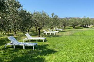 پانسیون Borgo Albador Rooms