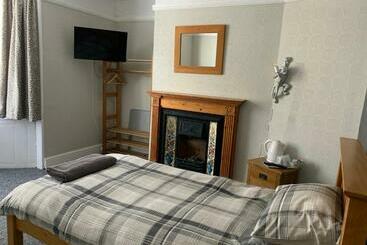 تختخواب و صبحانه Bourton House