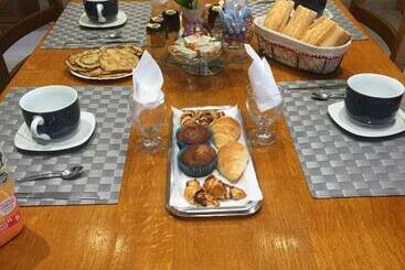 تختخواب و صبحانه Chambres D Hôtes Chez Coco