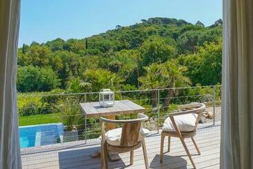 تختخواب و صبحانه Villa Sant Anna