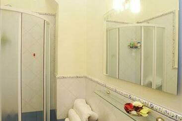 Dint A Torre Bed And Breakfast