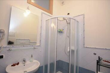 Dint A Torre Bed And Breakfast