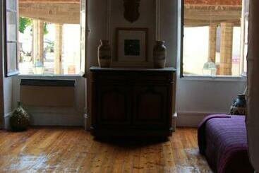 پانسیون Chambre Cozy Et Salon De 60 M2 Au Coeur De La Cité