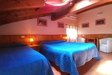 تختخواب و صبحانه Guest House Il Nido Dello Svasso  Foresteria Lombarda