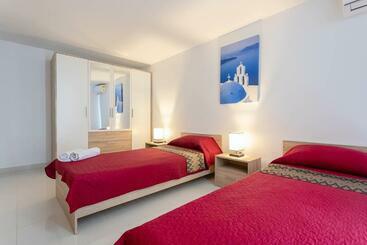 پانسیون Belvedere Airport Suites