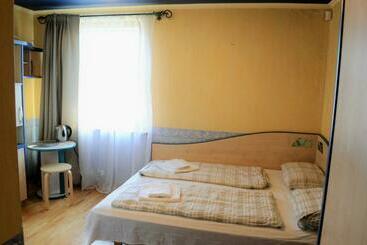 پانسیون K8 5 Apartments