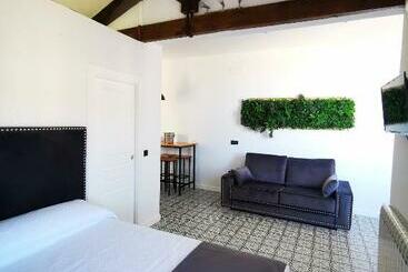 پانسیون Rua Suites Boutique