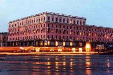 هتل South Ural