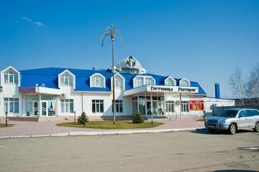هتل Sudarushka