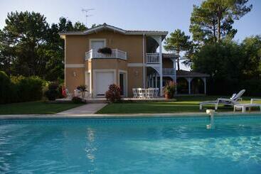 Пансион Le Clos D Ignac