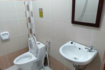 هاستل Southside Tourist Inn