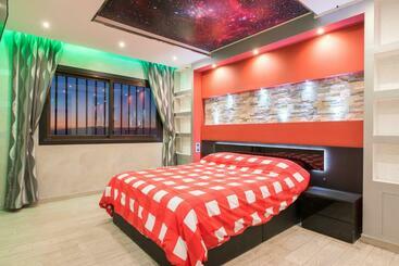 109 Penthouse , Incredible View, Marco
