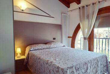 هتل Agriturismo Le Colonie
