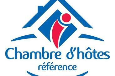 تختخواب و صبحانه La Ferme D Aigurolles