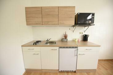 膳宿费 Design Apartments 2