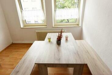 膳宿费 Design Apartments 2
