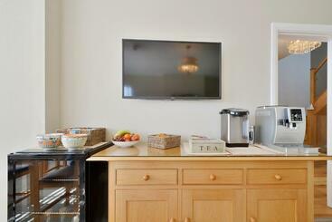 تختخواب و صبحانه Haven Lodge Newquay