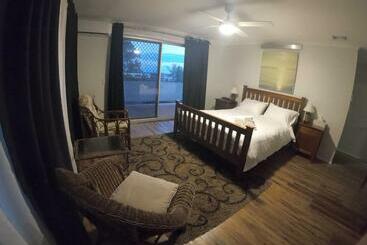 צימר Top Of Alex Amazing Views