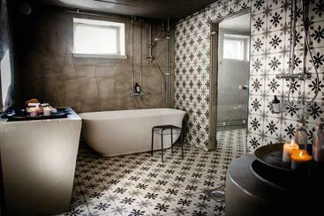 پانسیون Vivante Basement Accommodation