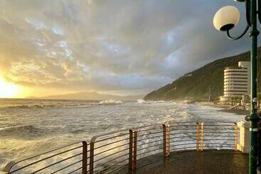 تختخواب و صبحانه Lungomare Portoturistico