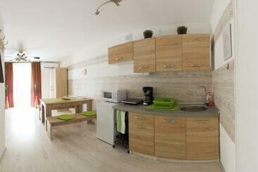 Orchidea Apartman
