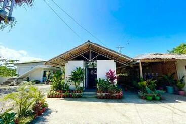 펜션 Ananas Guesthouse