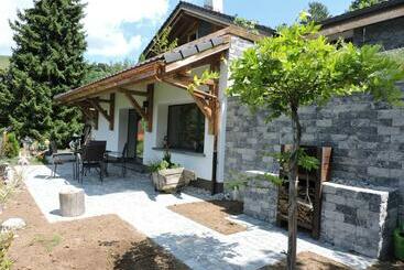 پانسیون Chalet L Escapade